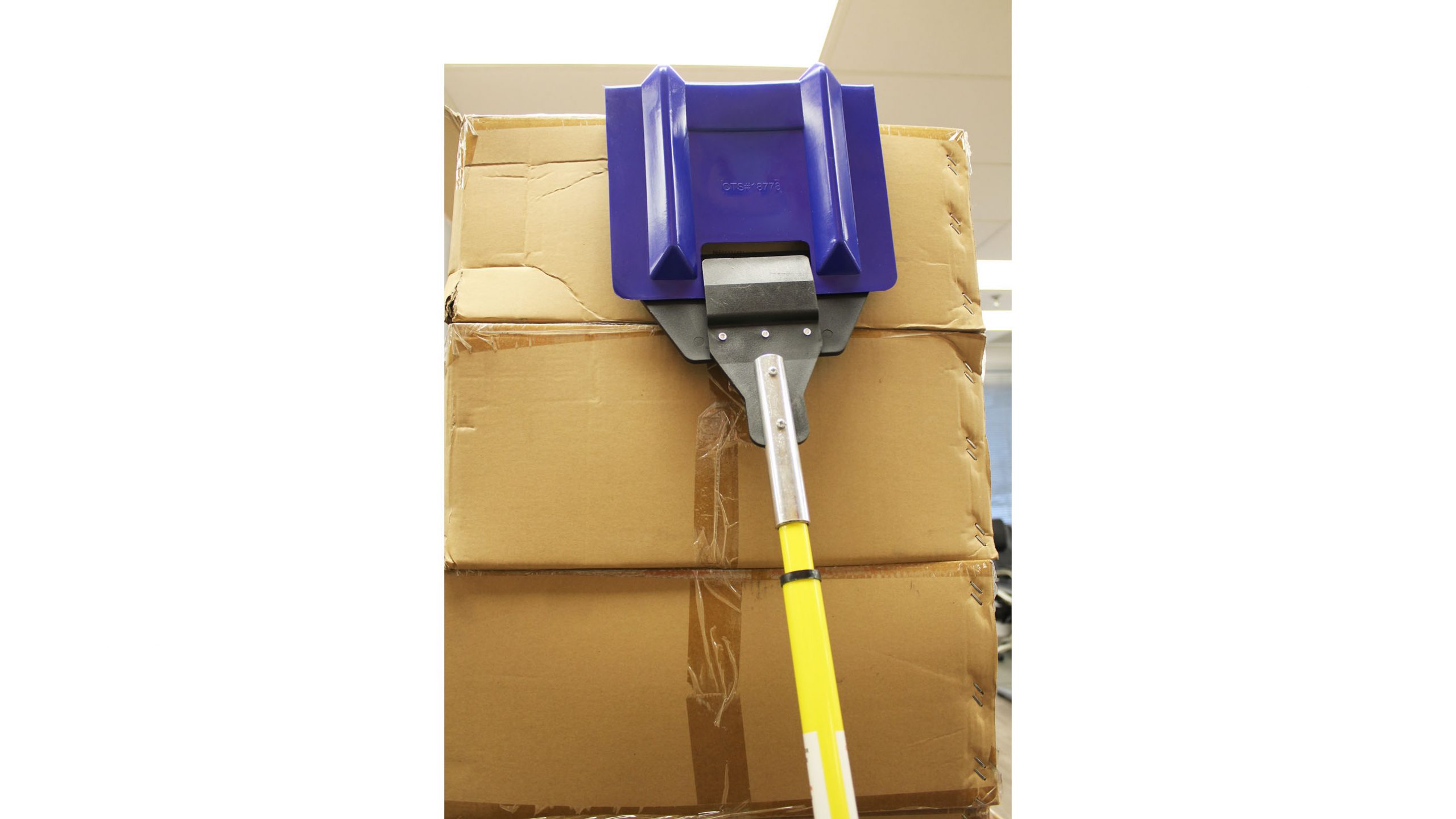 8 FT EXTENSION HANDLE FOR CORNER PROTECTORS - Image 6