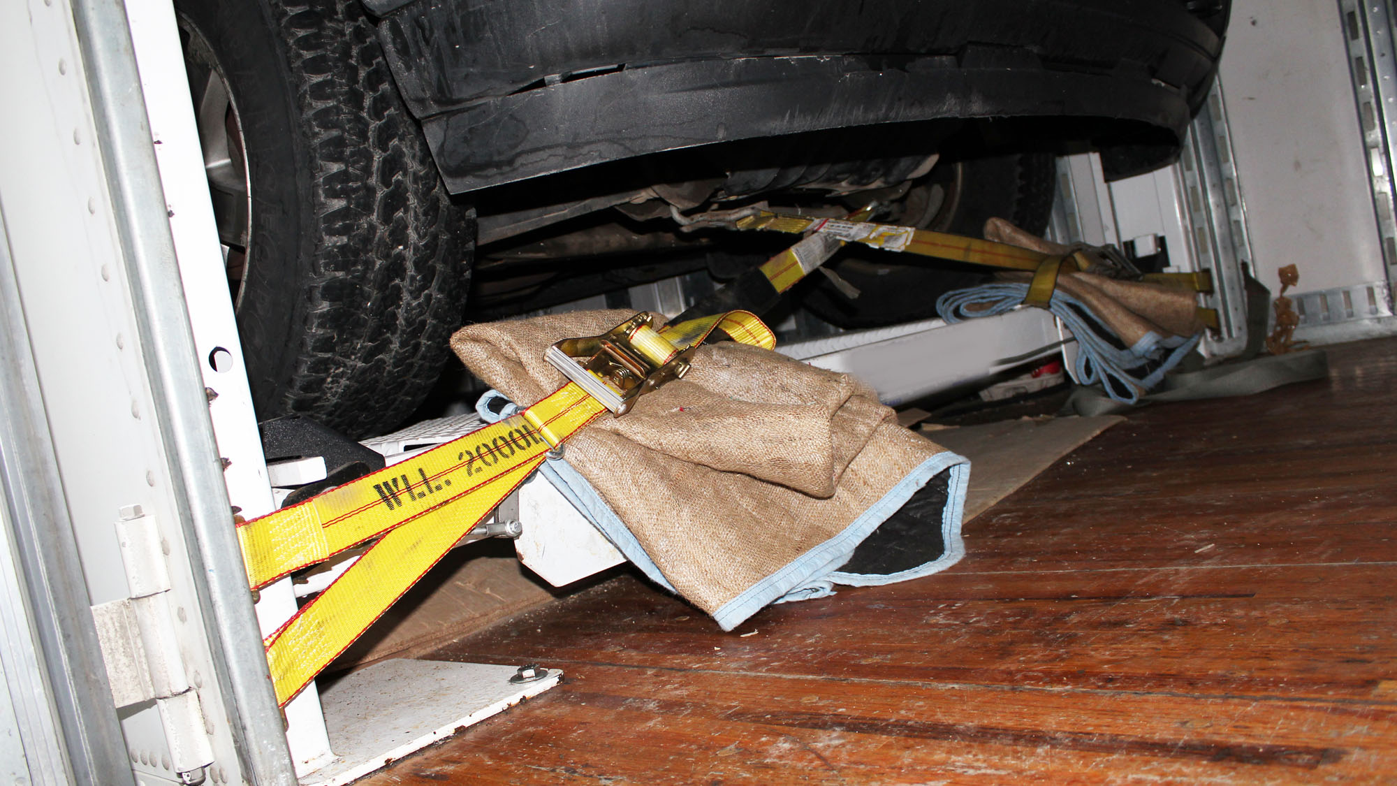 2" AUTO TIE-DOWN WITH SINGLE J-HOOK AND SPRING E FITTINGS - Image 2