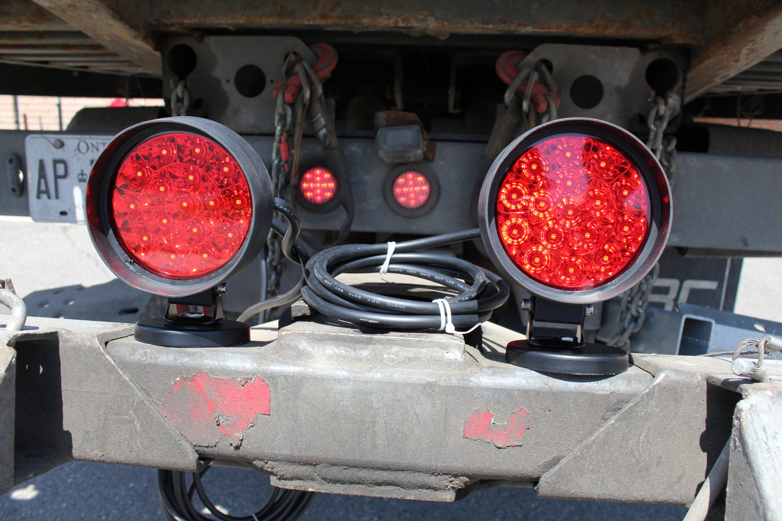 LED WIRE TOW LIGHTS
